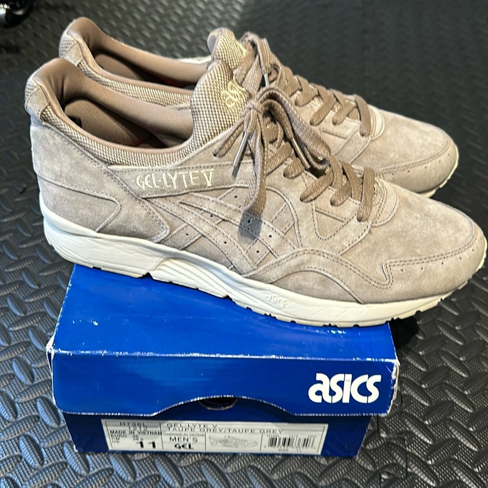 ASICS Gel Lyte V